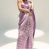 Open Border Lilac Houndstooth Saree