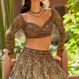 Fayroz Lehenga