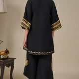 Black Pinnacle Arch Kurta Set