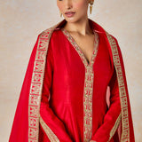 Red Whispering Lily Set