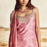 Noor Set