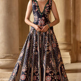 Dastaan Lehenga Set
